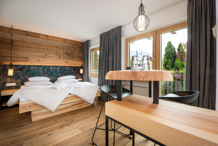 Bedroom 4, Der Löwe - LEBE FREI, Zell am See