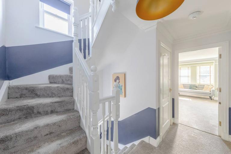 Others 5, Beautiful & Modern 3BD House- Kennington!, London