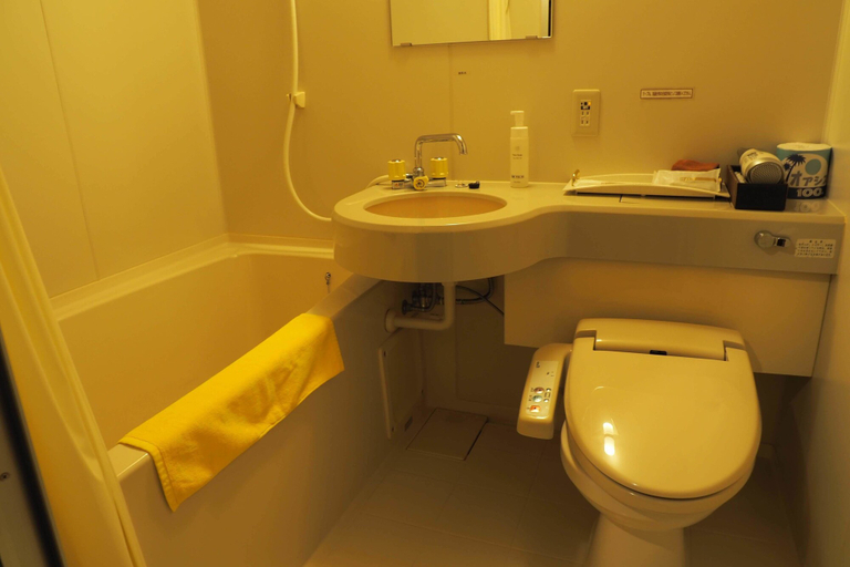 Bathroom 5, Yakushima Green Hotel, Yakushima