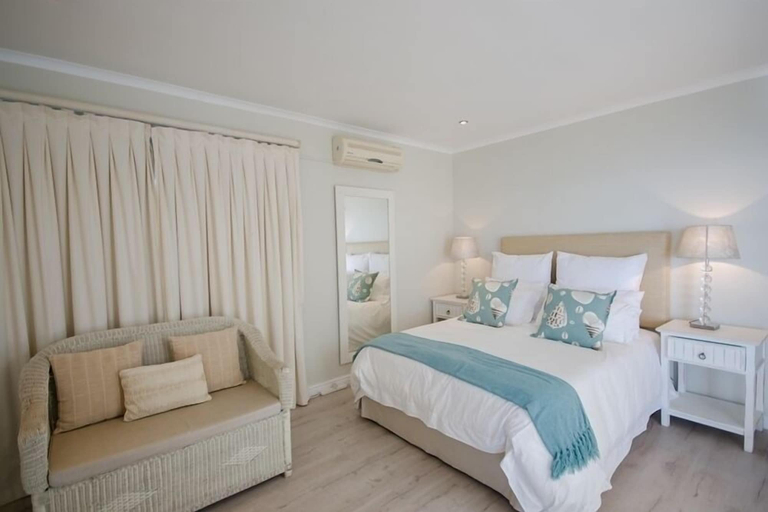 Bedroom, La Petite Baleine, Overberg