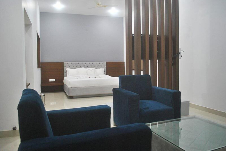 Others 5, Himalayan Off Trails, Kangra