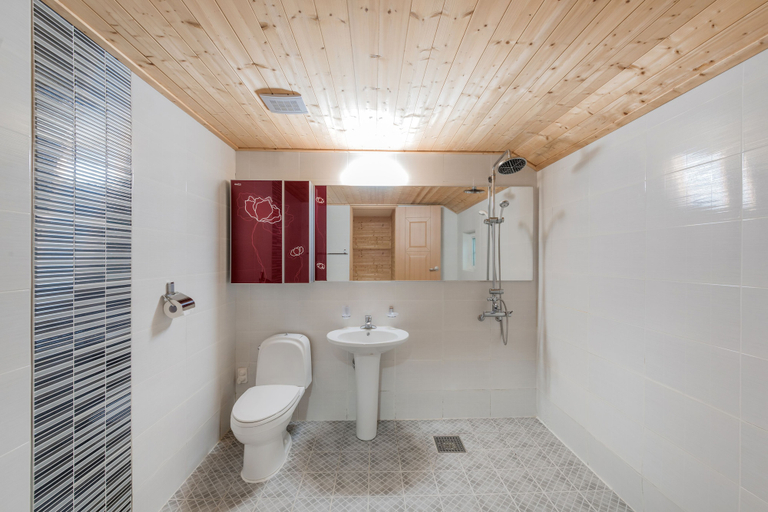 Bathroom 4, Sumang Pension, Seogwipo
