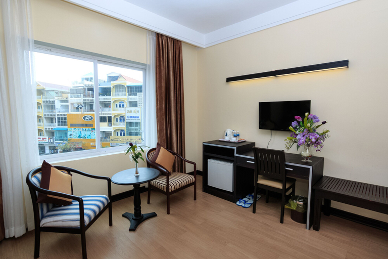Others 5, Paradise Hotel, Phnom Penh