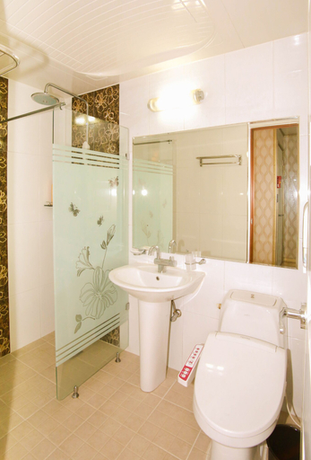 Bathroom 4, Yeosu Beach Hotel, Yeosu
