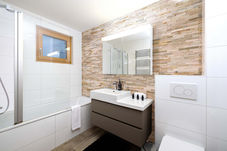 Bathroom 4, Chalet Amerhone - Luxury Chalet With Jacuzzi, Martigny