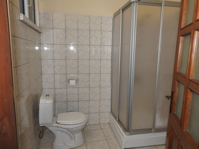 Bathroom 4, Ertunalp Apartment