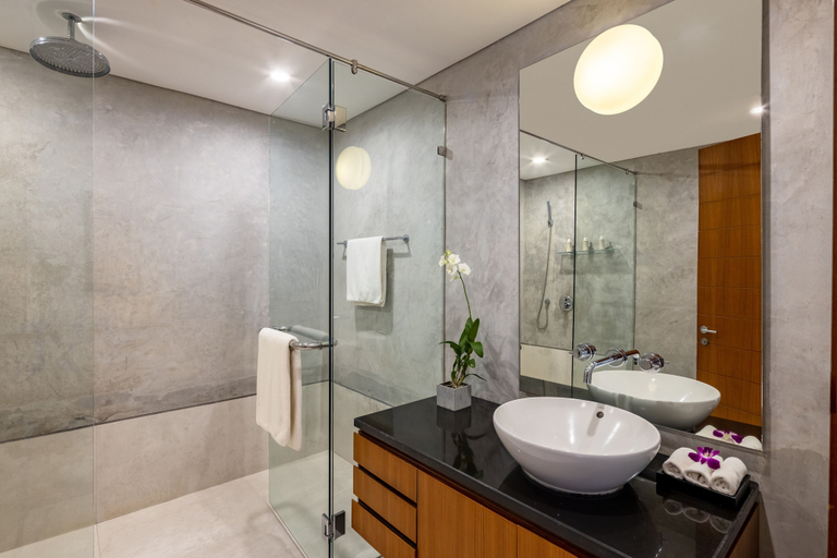 Bathroom 4, Villa Benyasiri, Phuket Island