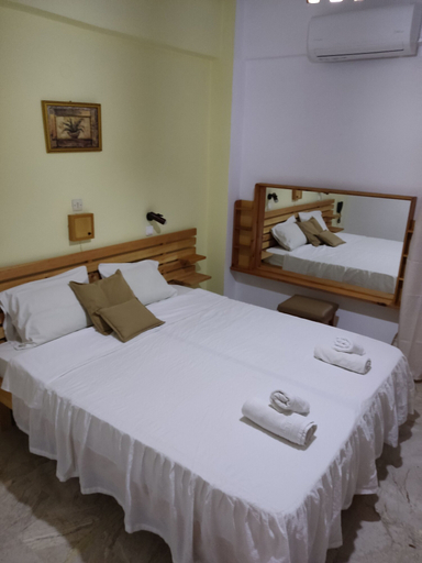 Bedroom 5, Hotel Kissandros, Crete
