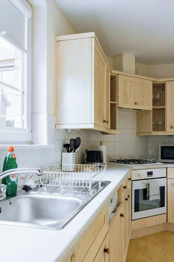 Others 4, Snug & Serene 2BD Flat - Roseburn, Edinburgh
