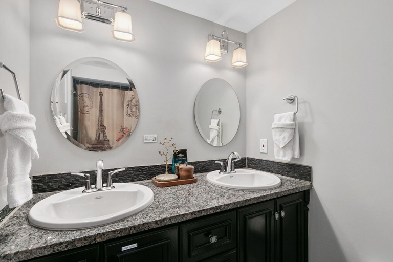 Bathroom 4, Old Town FOCO Luxury Suite, Larimer