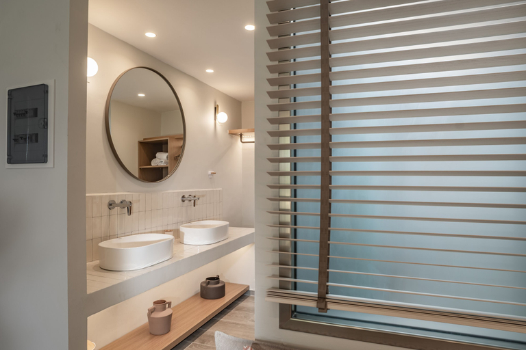 Bathroom, Amaryllis Hotel, Ionian Islands