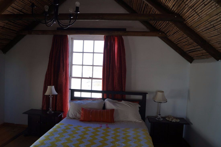 Bedroom 3, Escape Beach House, West Coast