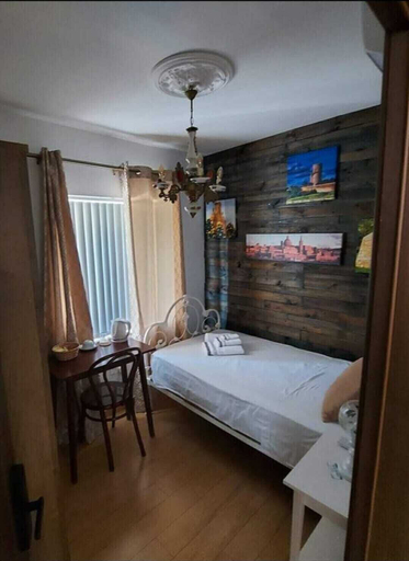 Bedroom 3, Joseluce Guesthouse