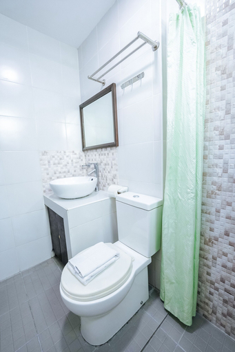 Bathroom 3, Emerald Boutique Hotel, Legazpi City