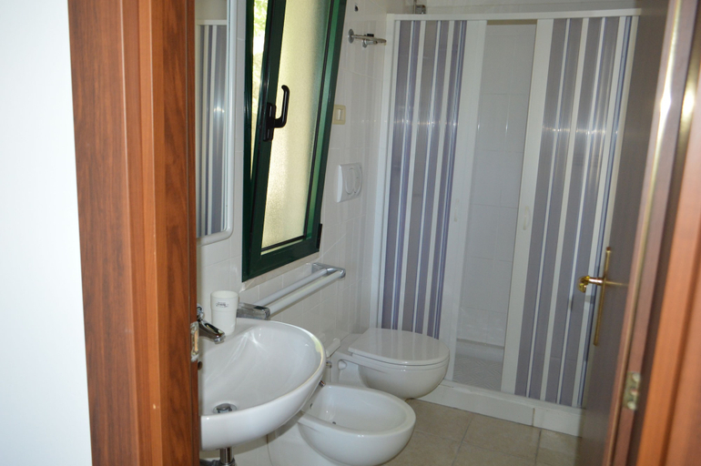 Bathroom 3, Agriturismo Valle Dei Gelsi, Foggia