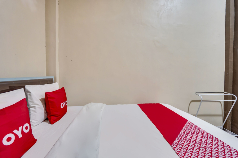 Bedroom 2, OYO Flagship 90886 Sunset View Homestay, Mojokerto
