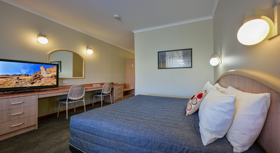 Bedroom 4, Westland Hotel Motel, Whyalla
