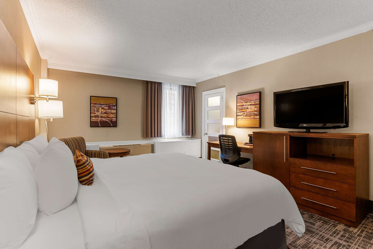 Bedroom 4, Best Western Ville-Marie Montreal Hotel & Suites, Montréal