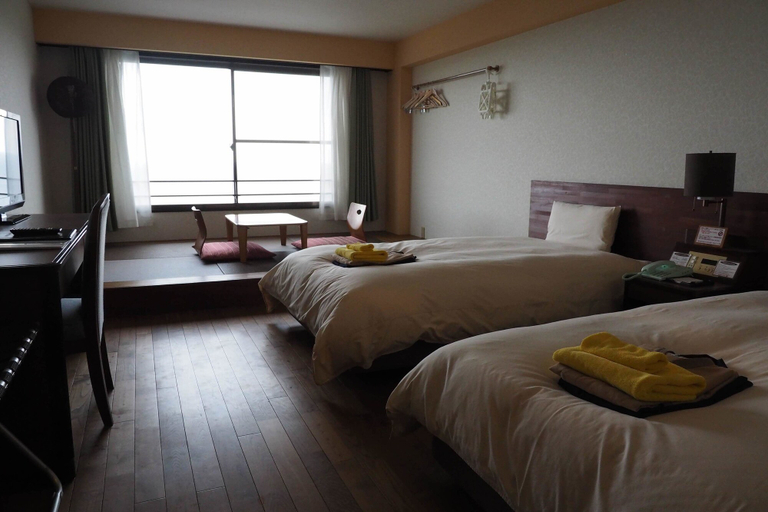 Bedroom 4, Yakushima Green Hotel, Yakushima