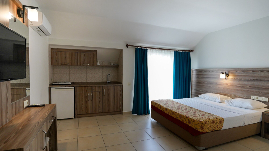 Bedroom 3, Cleopatra Ada Apart Hotel, Alanya