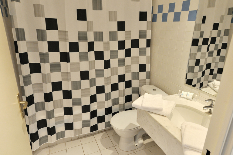 Others 5, Residhotel Les Coralynes, Alpes-Maritimes