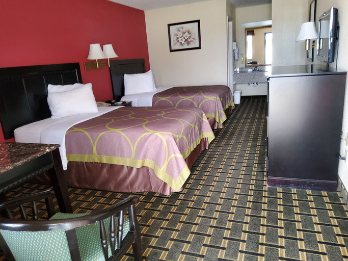 Bedroom 2, Budget inn, Bowie