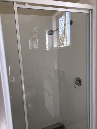 Bathroom 3, Homestead Caravan Park, Nanango