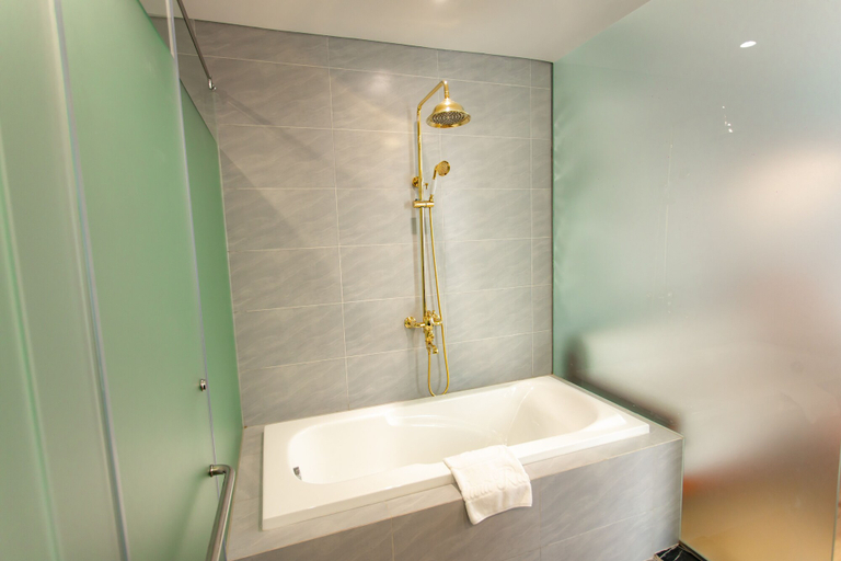 Bathroom 5, Vedana Resort Ninh Binh, Nho Quan