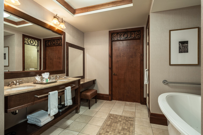 Bathroom 4, Hôtel Quintessence, Les Laurentides