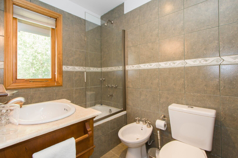 Bathroom, Cabaña Ribera del Pipo, Ushuaia