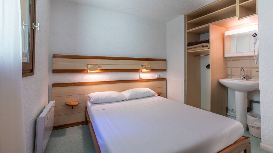 Bedroom 3, Vacancéole - Résidence Les Gorges Rouges, Alpes-Maritimes