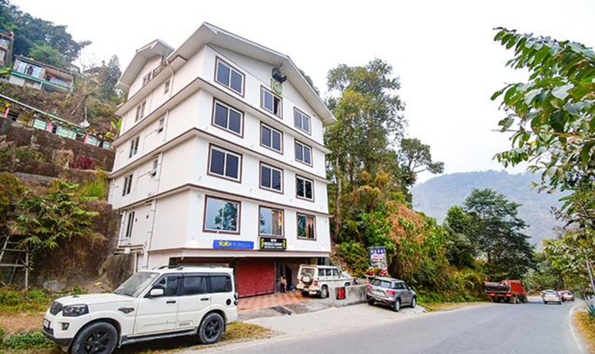 Exterior & Views 2, FabHotel Rikhila's Regency, East Sikkim