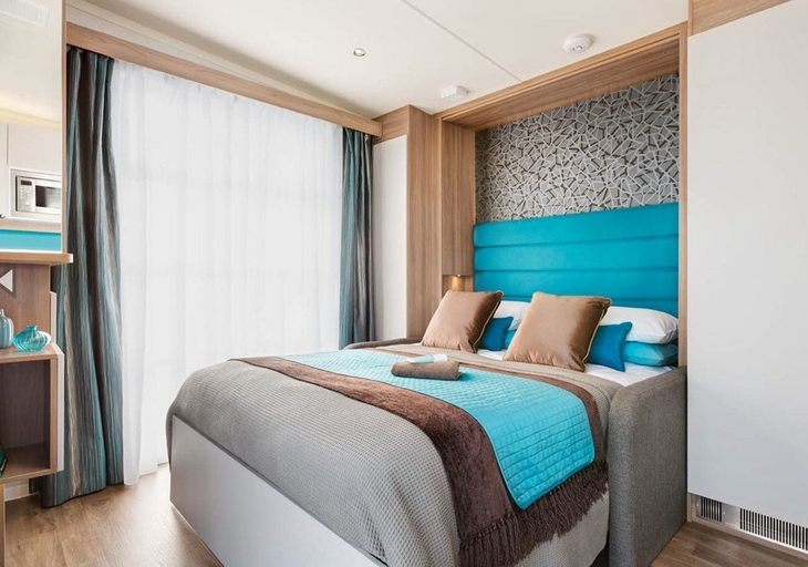 Bedroom 4, Herons Lake Retreat, Flintshire