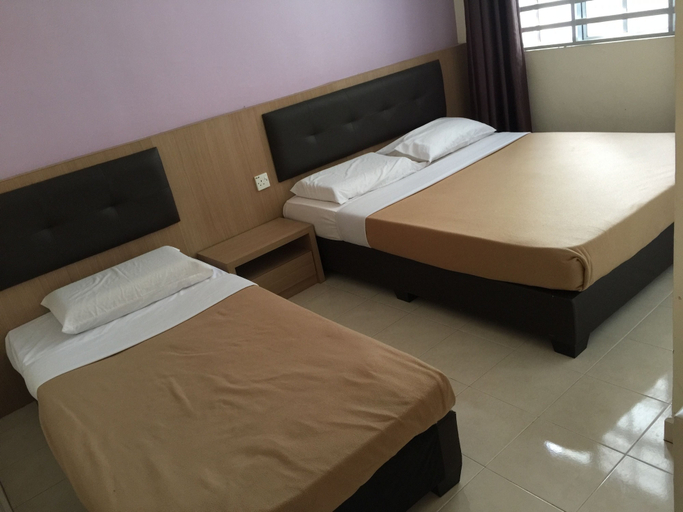 Bedroom 3, Cameron Highlands Premier Apartment at Crown Imperial Court, Cameron Highlands