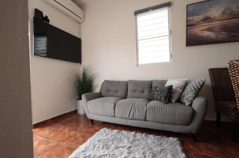 Others 5, The Good Vibes House