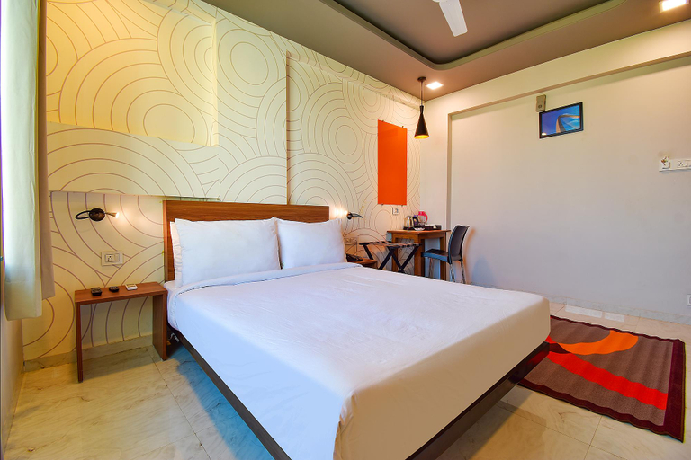 Bedroom 3, FabHotel Manomay Homes - Nr. Manish Nagar, Nagpur