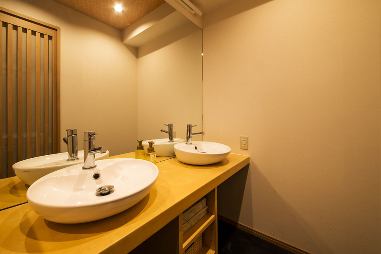 Bathroom 3, Kawaguchiya Kinosaki Riverside Hotel, Toyooka