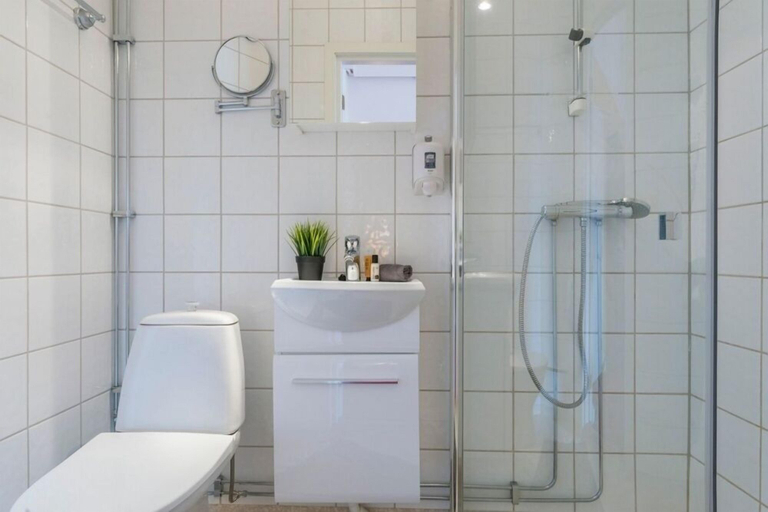 Bathroom, Grand Bar AS, Halden