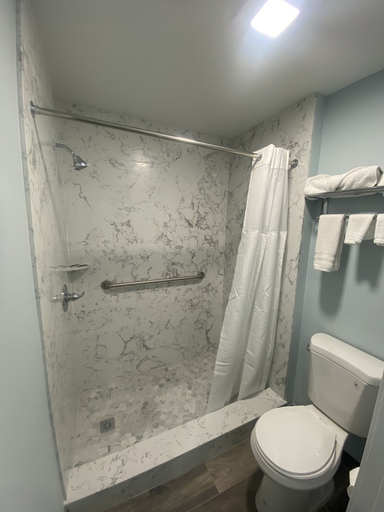 Bathroom 3, Star Inn Motel, Orange