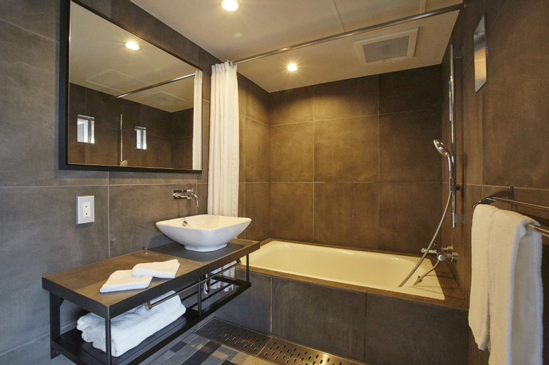 Bathroom 6