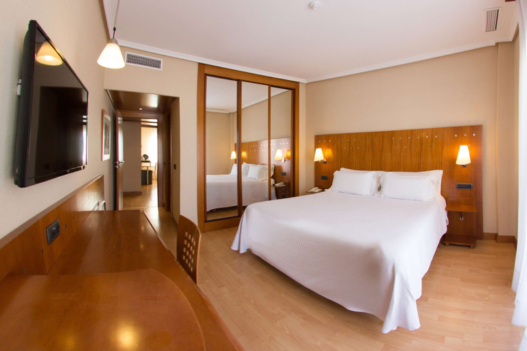Bedroom 3, NH San Pedro de Alcántara, Málaga