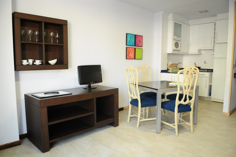 Others 5, Apartamentos Noray, Cantabria