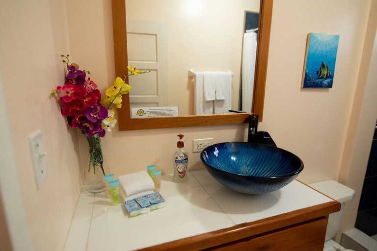 Bathroom 4, Belize Tropical Dream Villas