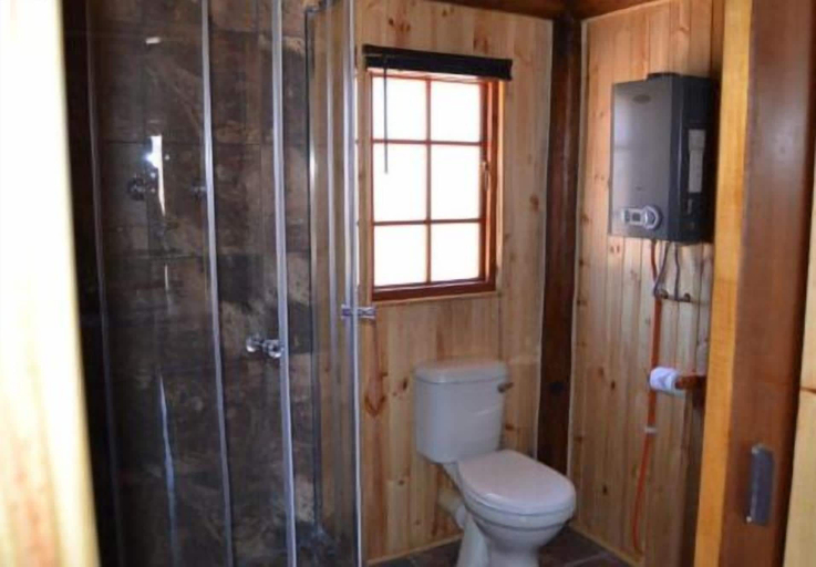 Bathroom 4, Sperrgebiet Lodge, Namakwa