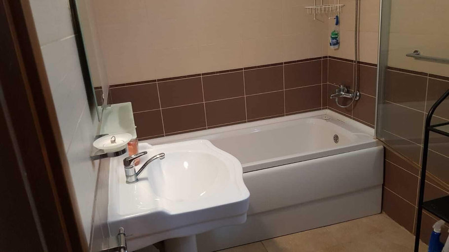 Bathroom 4, Tranquility is a Four Bedroom Villa in Girne