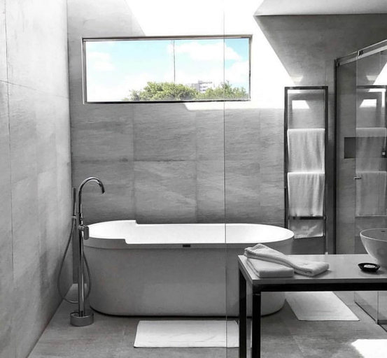 Bathroom 3, Cosmopolitano Hotel Boutique, Andrés Ibáñez
