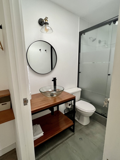 Bathroom 3, WasiPai Boutique Hotel, Lima