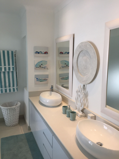 Bathroom 4, Waterfront Apartment C3, Swakopmund