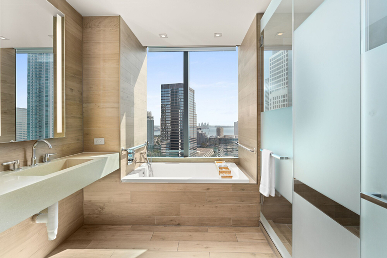 Bathroom 12