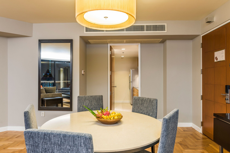 Dining Room 5